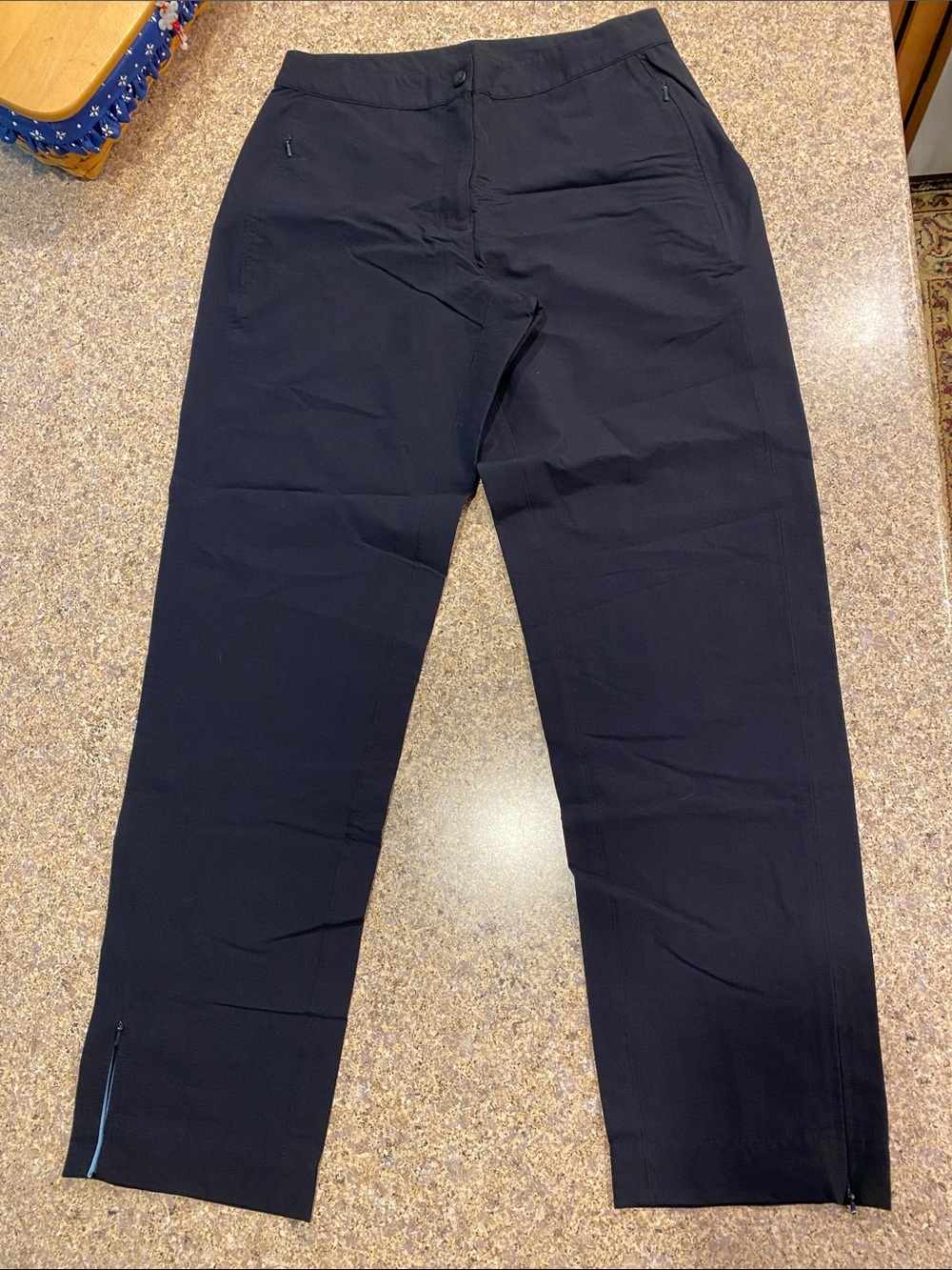 L.L Bean Black Active Pants Hiking Pants Size 8 Reg GUC